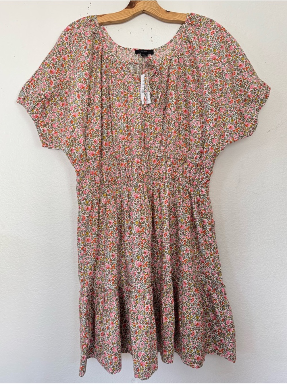 NWT J Crew. Floral Short Sleeve Smock Dress in Pink & Green Size Large